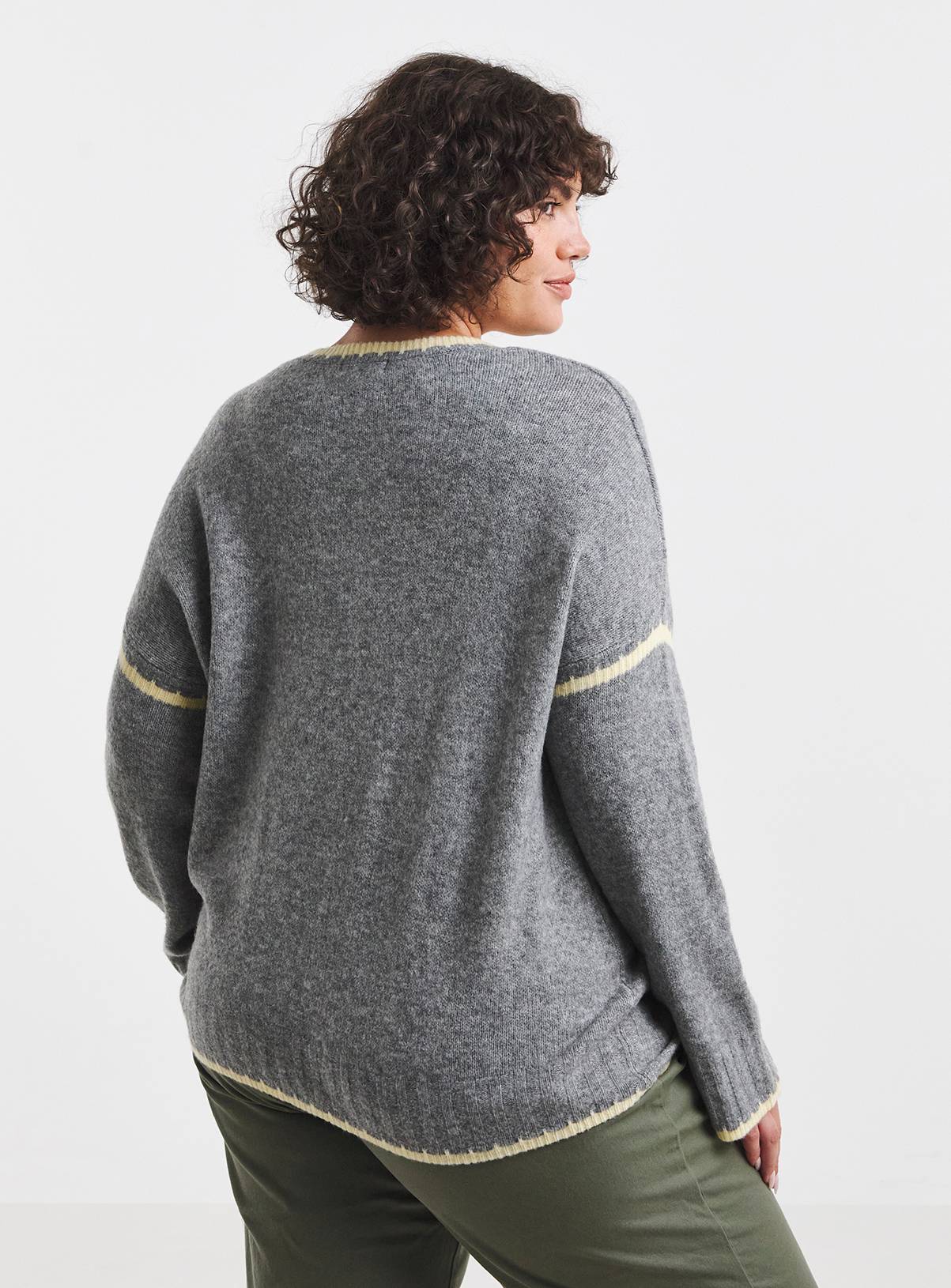 SIMPLY BE Sponge Whipstitch Jumper 20-22 - Image 2